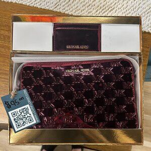 Michaelkors purseand Card holder gift set